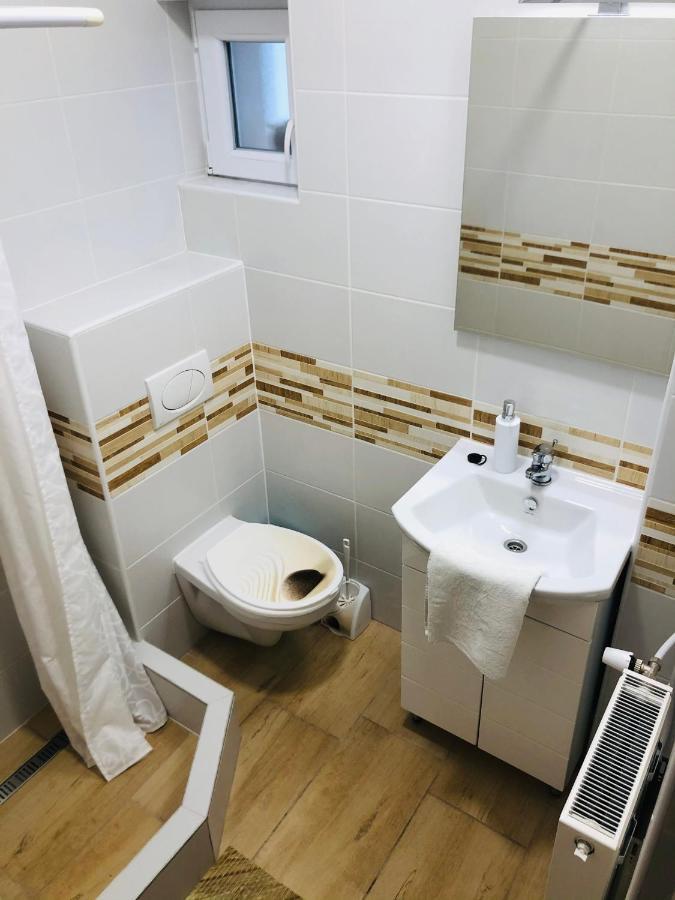 Melania Vendeghaz Hotel Balatonfokajar ภายนอก รูปภาพ